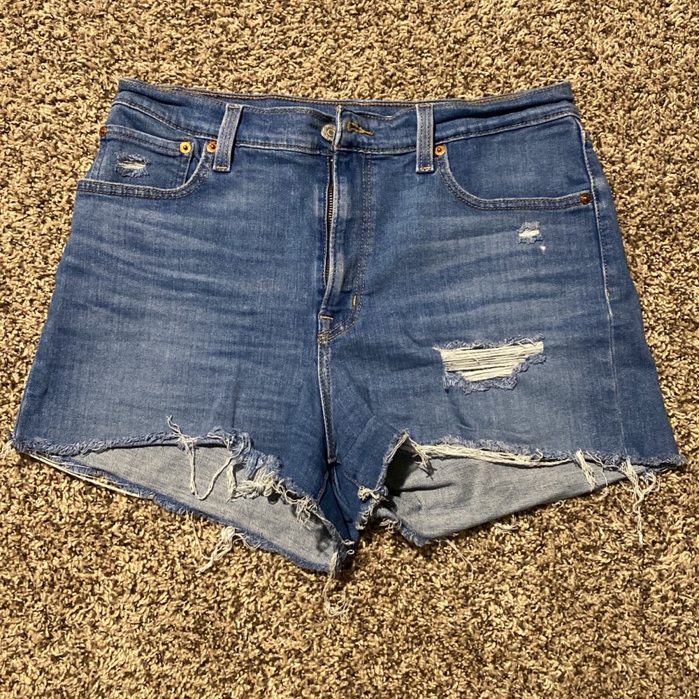 Levi cutoff shorts